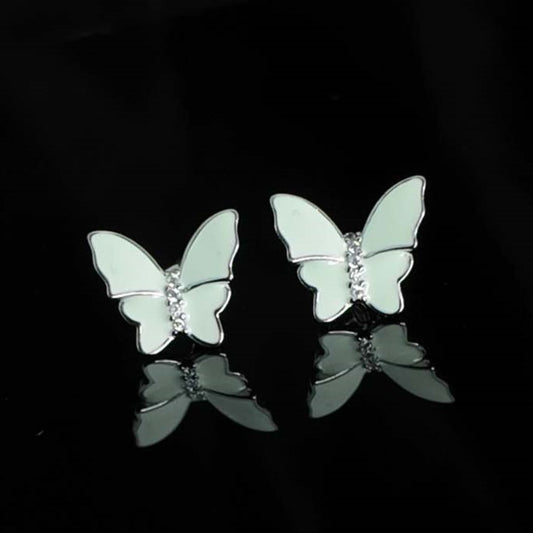 Pearl Wing