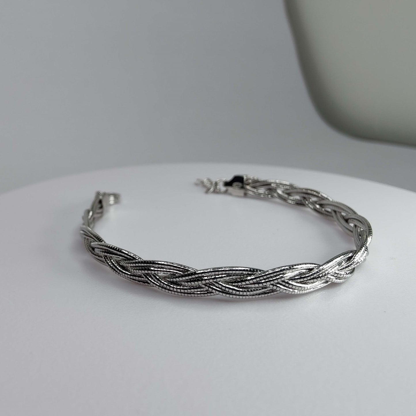Bella Gleam Bracelet