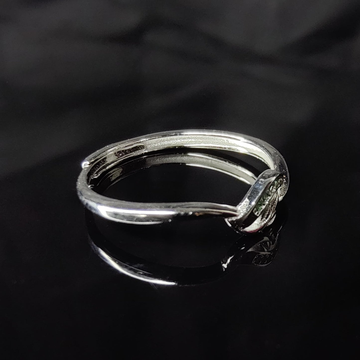 Chloris Ring