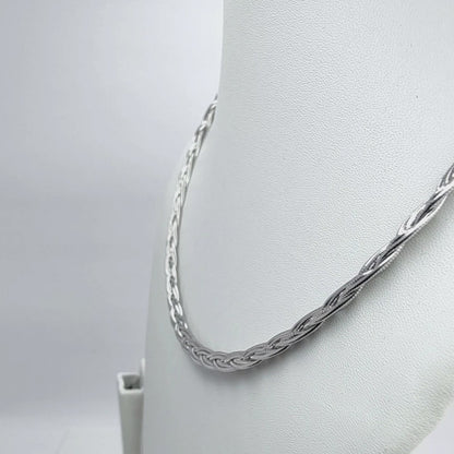 Bella Gleam Neckpiece